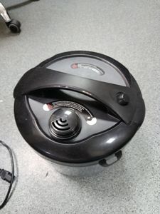 Б/в Мультиварка Redmond rmc-m22 01-200834474