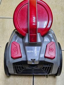 Б/в Пилосос Grunhelm gvcm243cr 01-200843241