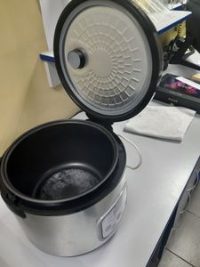 Б/в Мультиварка Perfezza fz-0804 01-200824778