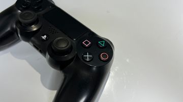 Б/в Геймпад Sony dualshock 4 v2 01-200873425