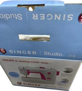 Б/в Швейна машина Singer studio 21s 01-200868015