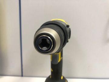 Б/в Шурупокрут Stanley sfmcd715d2k 01-200878458