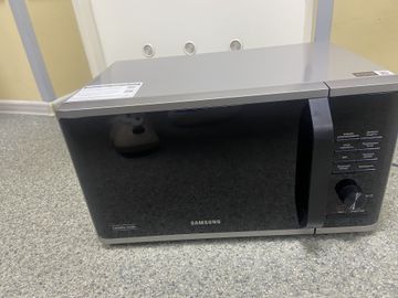 Б/в Мікрохвильова піч Samsung ms23k3515as/ua 01-200882628