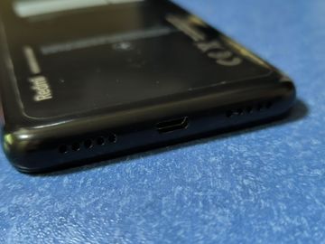 Б/у Мобильный телефон Xiaomi redmi 7a 2/32gb 01-200888124