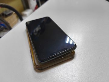 Б/у Мобільний телефон Apple iphone 11 pro max 64gb 01-200891129