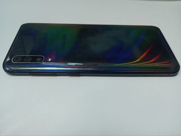 Б/в Мобільний телефон Samsung galaxy a50 sm-a505fn 4/64gb 01-200893801
