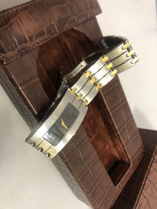 Б/в Годинник Pequignet 5770348 01-200894293