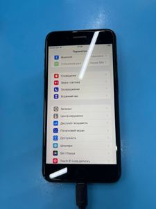 Б/в Мобільний телефон Apple iphone 7 32gb 01-200904328