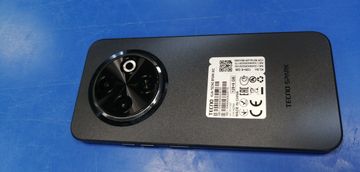 Б/в Мобільний телефон Tecno spark 30c kl5n 6/128gb 01-200910278