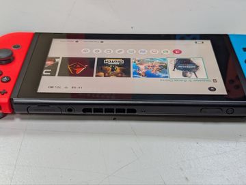 Б/в Ігрова приставка Nintendo switch 01-200908934