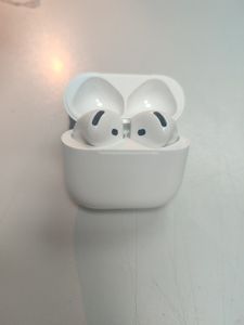 Б/в Навушники Apple airpods 4 01-200918937