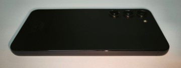 Б/в Мобільний телефон Samsung galaxy s23 8/128gb 01-200989504
