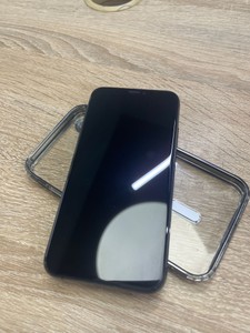 Б/у Мобільний телефон Apple iphone xs 64gb 01-200989771