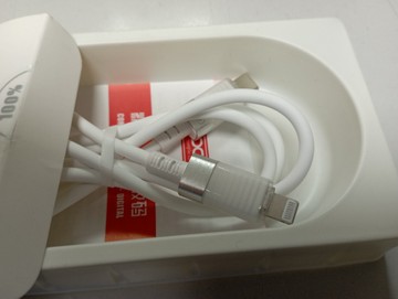 Б/в Зарядний кабель Xo nb q282a lighting 01-200999528
