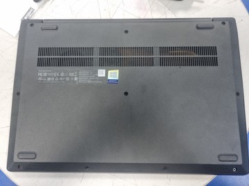 Б/в Ноутбук Lenovo 15/amd a6 9225 ddr4/4gb ddr4/hdd 500 gb/radeon 530 4gb 01-201002910