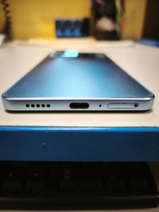 Б/в Мобільний телефон Xiaomi poco x5 pro 5g 8/256gb 01-201011901