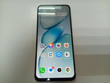 Б/у Мобільний телефон Tecno spark go 1 kl4 4/128gb 01-201017922