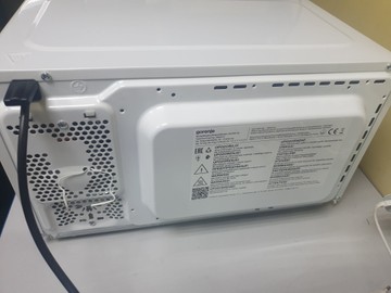 Б/в Мікрохвильова піч Gorenje mo20e1w 01-201021360