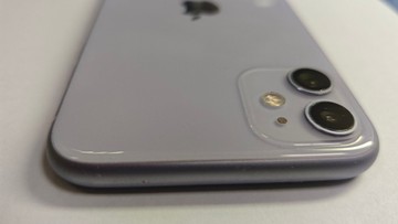 Б/в Мобільний телефон Apple iphone 11 64gb 01-201042534