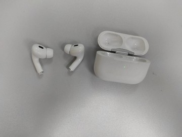 Б/в Навушники Apple airpods pro 2nd generation with magsafe charging case usb-c 01-201053737