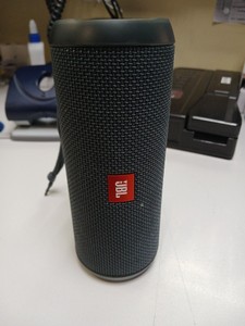 Б/в Акустика Jbl flip essential 01-201053772
