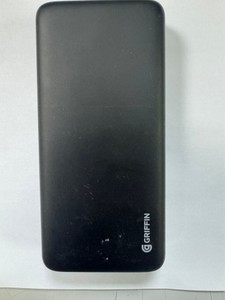 Б/в Повербанк Griffin gp-149-blk 20 000mah 01-201054723