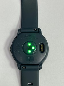 Б/в Смарт-годинник Garmin vivoactive 3 with hardware 01-201067764