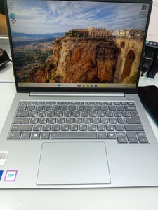 Б/в Ноутбук Lenovo 14/core ultra 5 125u ddr5/8gb ddr5/ssd 240 gb/*інтегрована 01-201098328