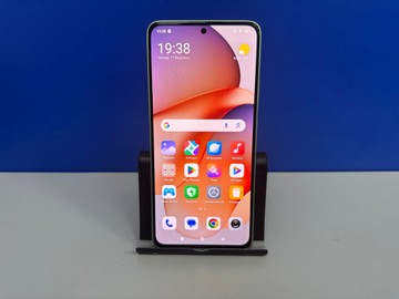 Б/в Мобільний телефон Xiaomi redmi note 13 4g 8/256gb 01-201120693