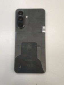 Б/у Мобільний телефон Samsung galaxy a56 5g 8/128gb 01-201129033