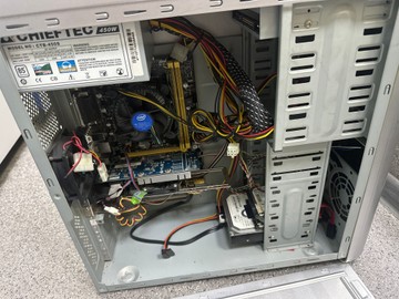 Б/в Системний блок Пк intel pentium g3220/ram 2 gb/hdd 300 gb/ssd відсутній/nvidia gtx 260 (geforce) 896 mb gddr3 448bit 01-201135805