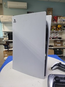 Б/в Ігрова приставка Sony playstation 5 825gb 01-201142814