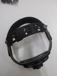 Б/в Маска зварювальна Луч Профи м-700d 01-201146535