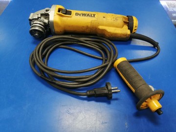 Б/у Угловая шлифмашина Dewalt dwe4217 01-201153539
