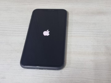 Б/в Мобільний телефон Apple iphone 11 64gb 01-201181554