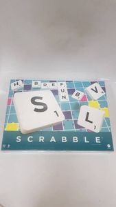 16-000225582: Scrabble y9593