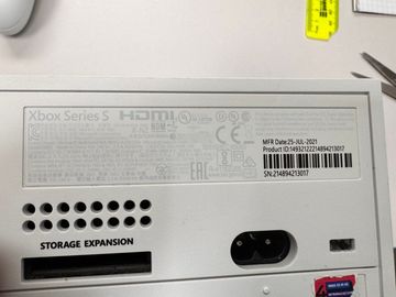 01-200629913: Microsoft xbox series s 512gb