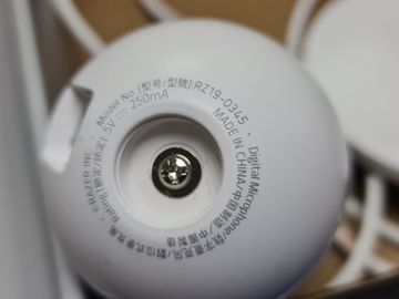 01-200738459: Razer seiren mini