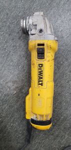 01-200568305: Dewalt dwe4237