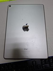 01-200786956: Apple a1673 apple ipad pro 9.7 wi-fi 128gb