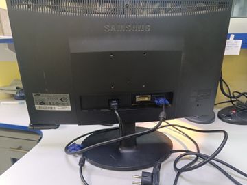 01-200787502: Samsung e2220nw