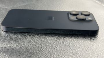 01-200788076: Apple iphone 15 pro 128gb