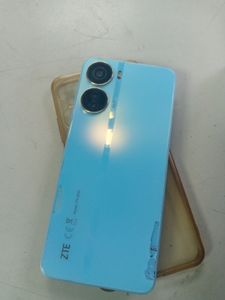 01-200479967: Zte blade v40 design 4/128gb