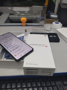 Б/в Мобільний телефон Xiaomi 14t pro 12/512gb 01-200803510