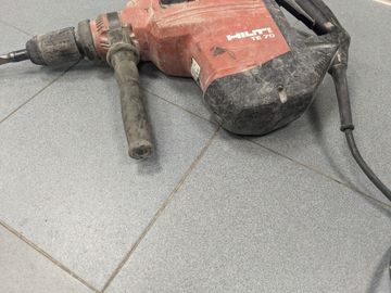 Б/в Перфоратор Hilti te 70-avr 01-200809132