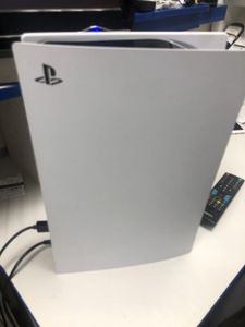 Б/в Ігрова приставка Sony playstation 5 825gb 01-200832999