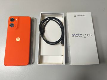 Б/в Мобільний телефон Motorola moto g06 4g 4/256gb 01-200835153