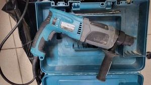 Б/у Перфоратор Makita hr2470 01-200833209