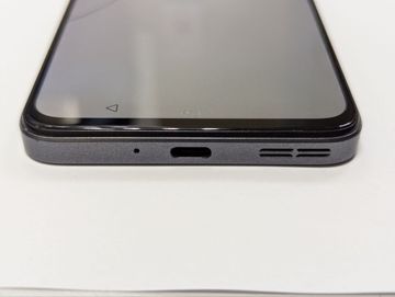 Б/в Мобільний телефон Zte nubia neo 2 5g 8/256 01-200835637