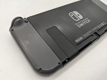 Б/в Ігрова приставка Nintendo switch 01-200802737